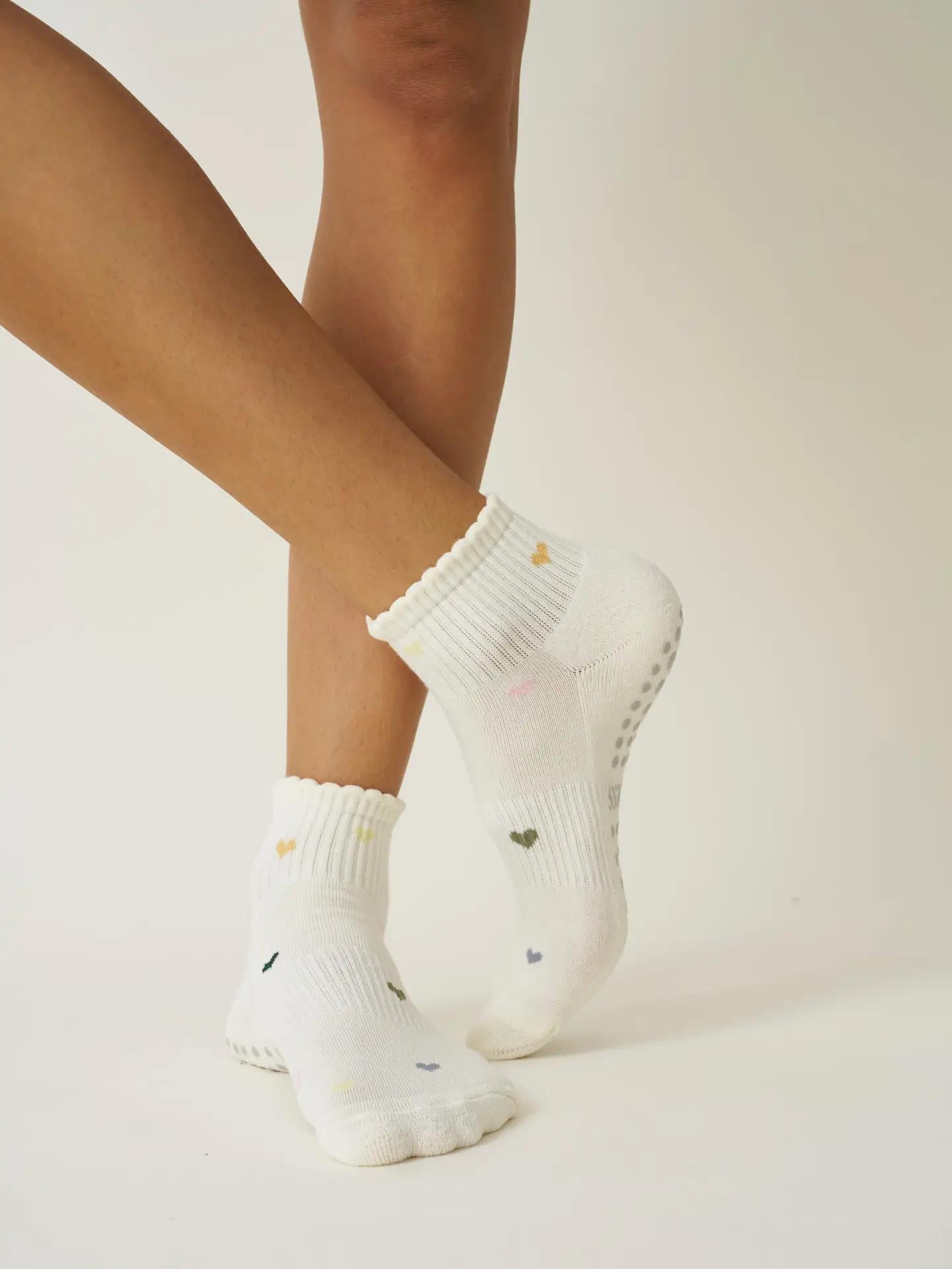 Cropped Crew Grip Sock - Mini Heart