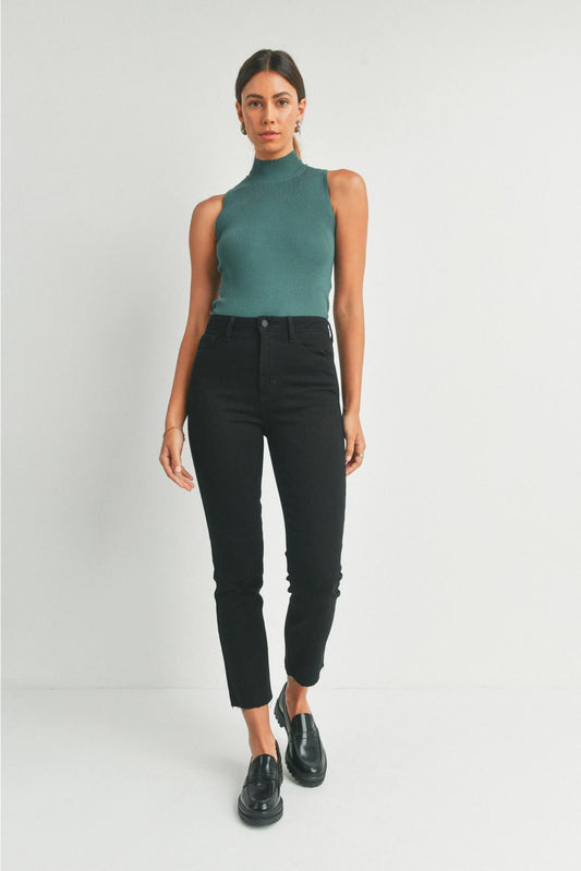 Black Clean Slender Straight Jeans