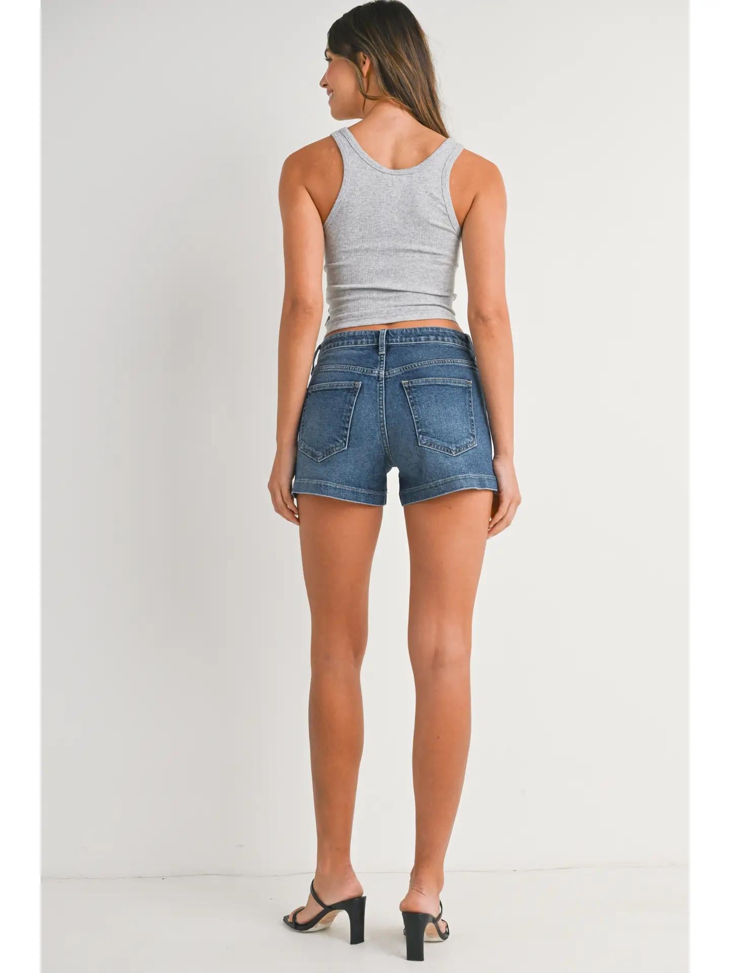 Patch Pocket Short