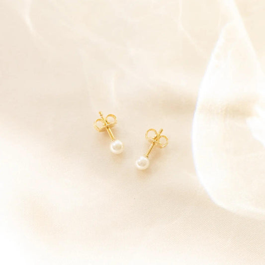 Pearl Studs