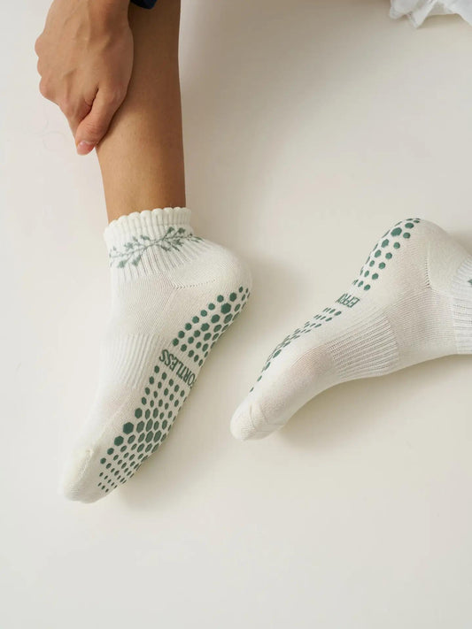 Cropped Crew Grip Sock - Garland