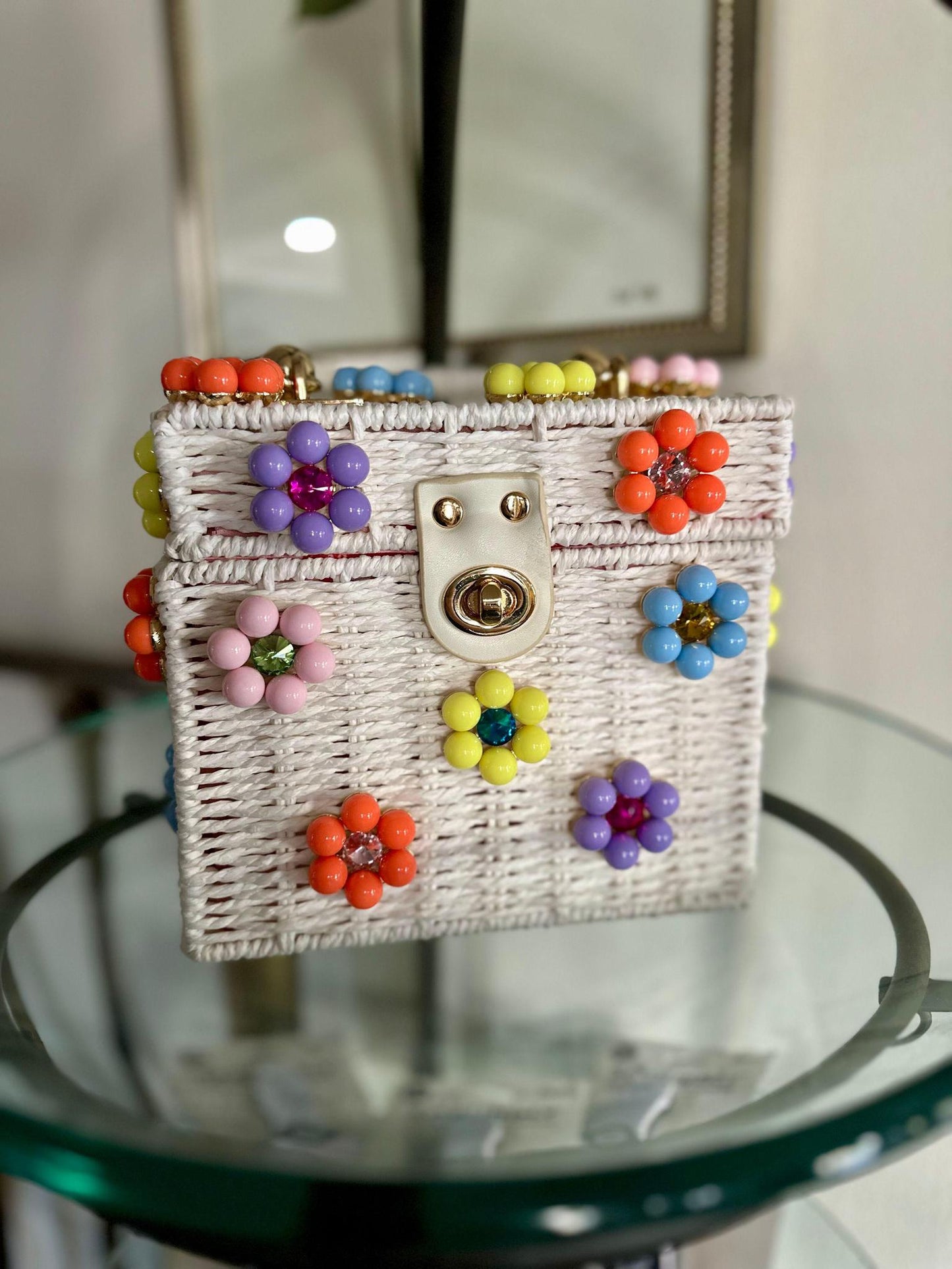 Wicker Bucket Daisy Flower Purse