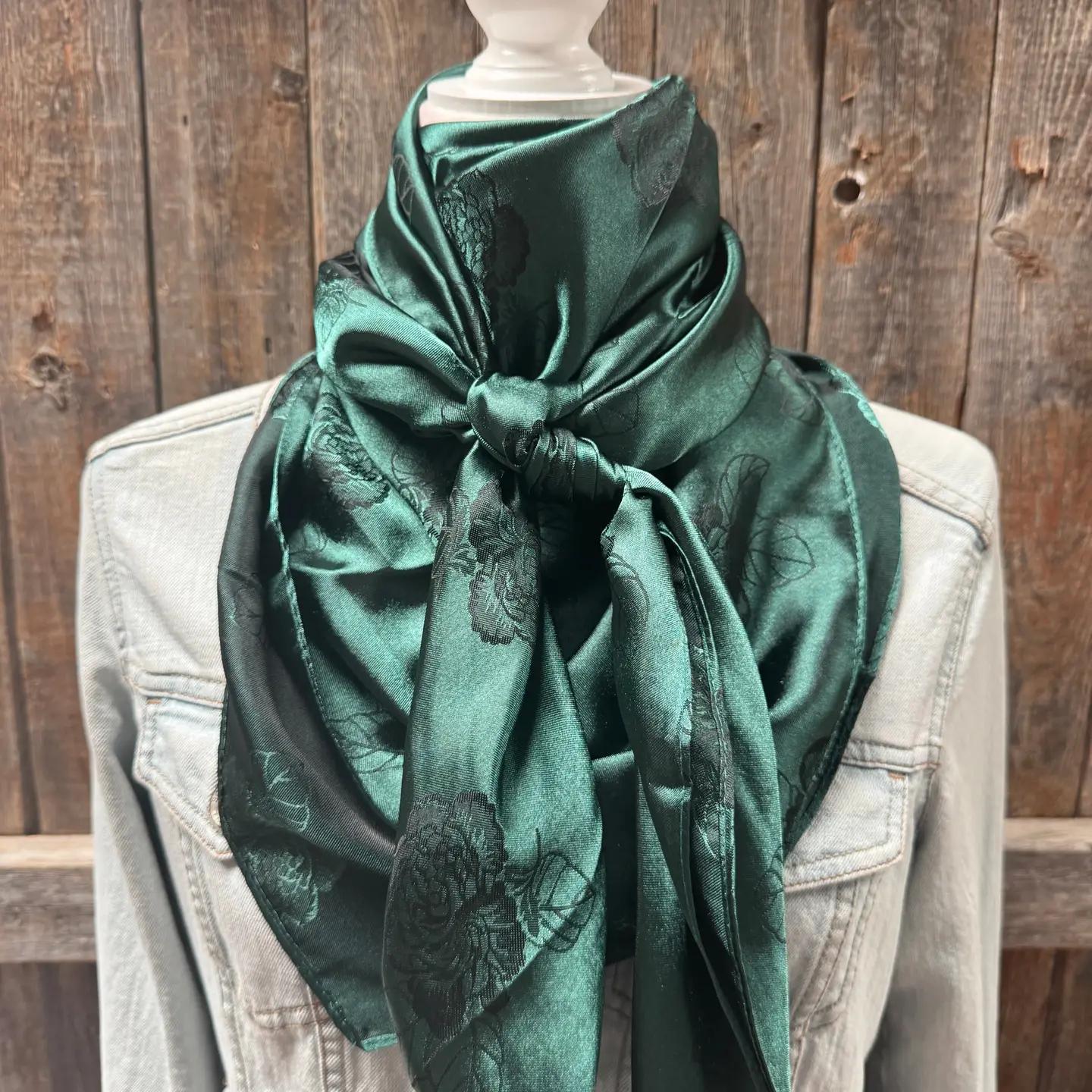 42X42" Emerald Jacquard Xl Wild Rag