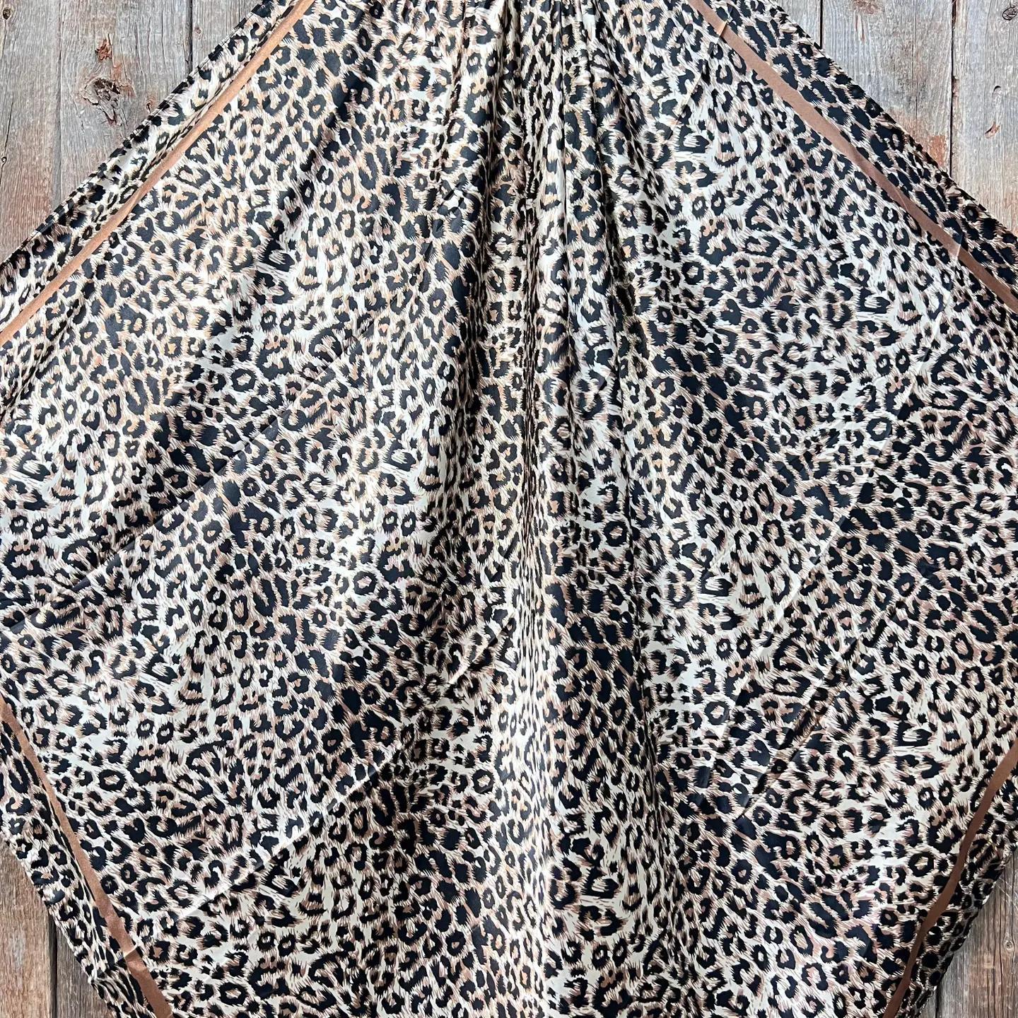 35X35" Tan Leopard Wild Rag