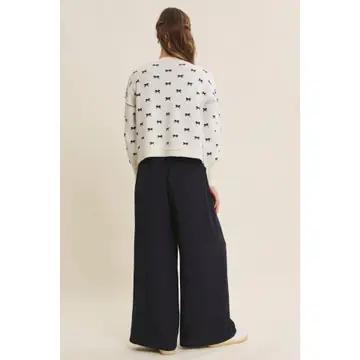 Soft Invitation Ribbon Sweater