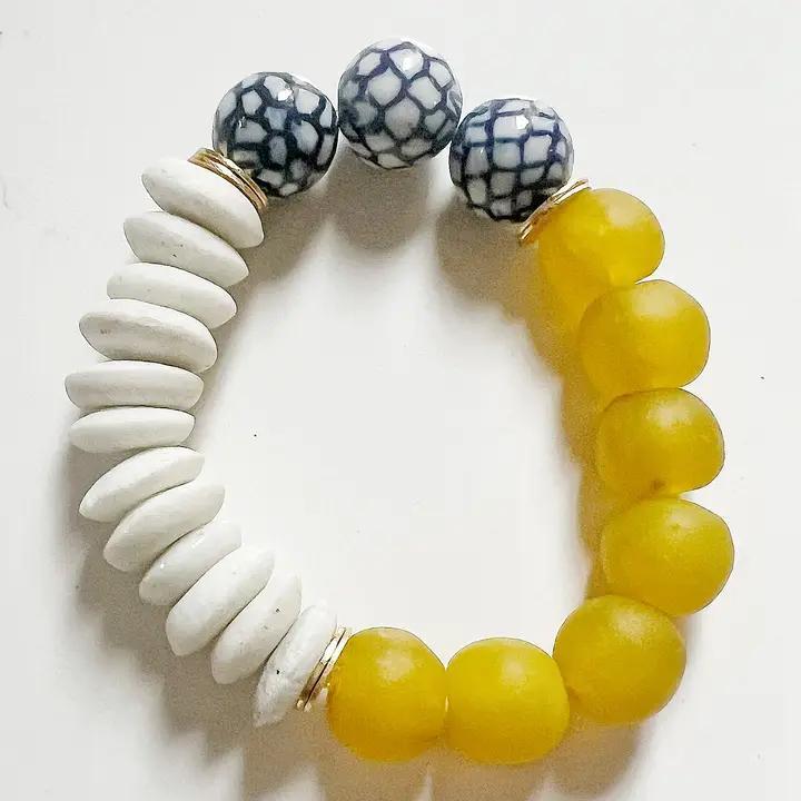 Recycled Glass & Chinoiserie Bead Stretch Bracelet- Green