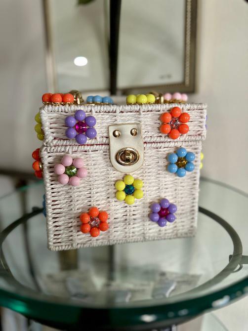 Wicker Bucket Daisy Flower Purse
