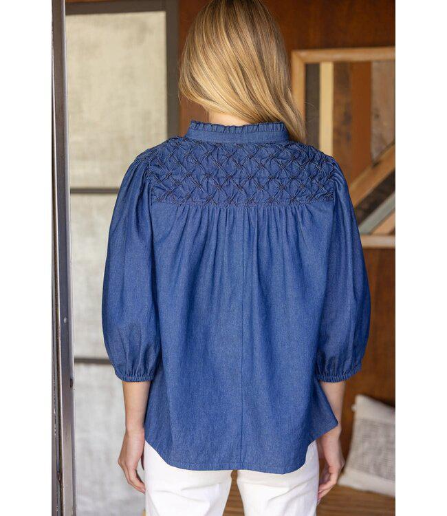 Diamond Textured Yoke Quarter Puff Sleeve Top