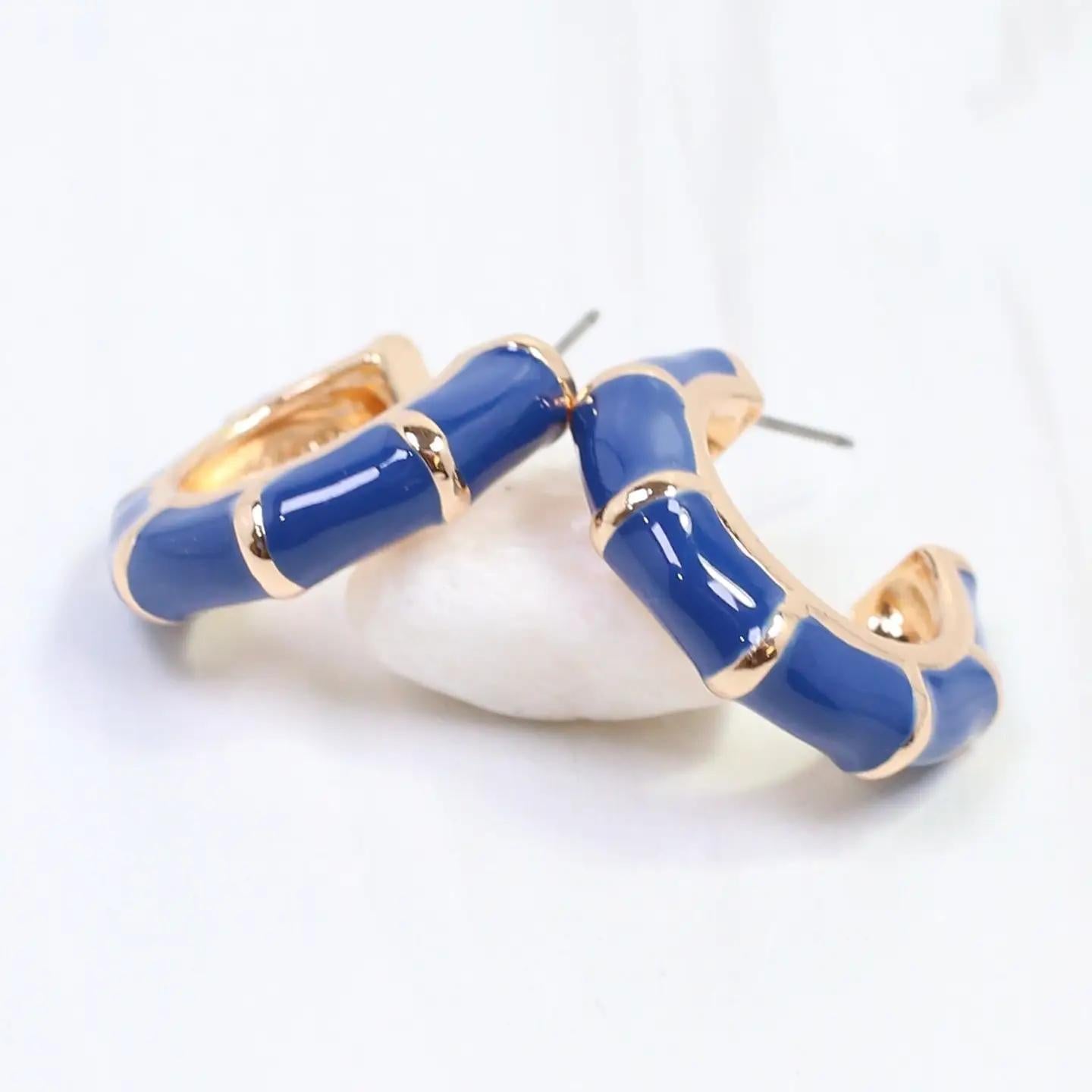 Britt Bamboo Enamel Hoop Earring Navy