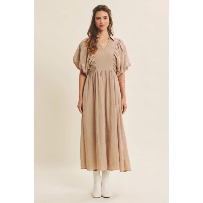 Embroidery Textured Midi Dress With Bubble Sleeves