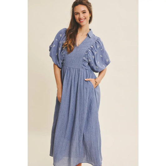 Embroidery Textured Midi Dress With Bubble Sleeves