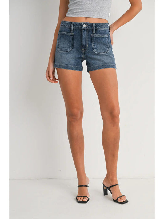 Patch Pocket Short