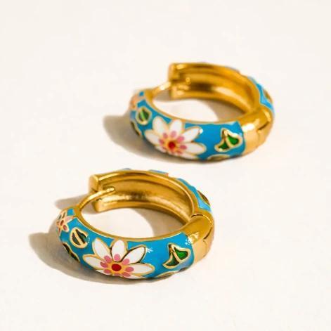 Isabeau 18K Gold Non-Tarnish Vintage Floral Hoop Earrings