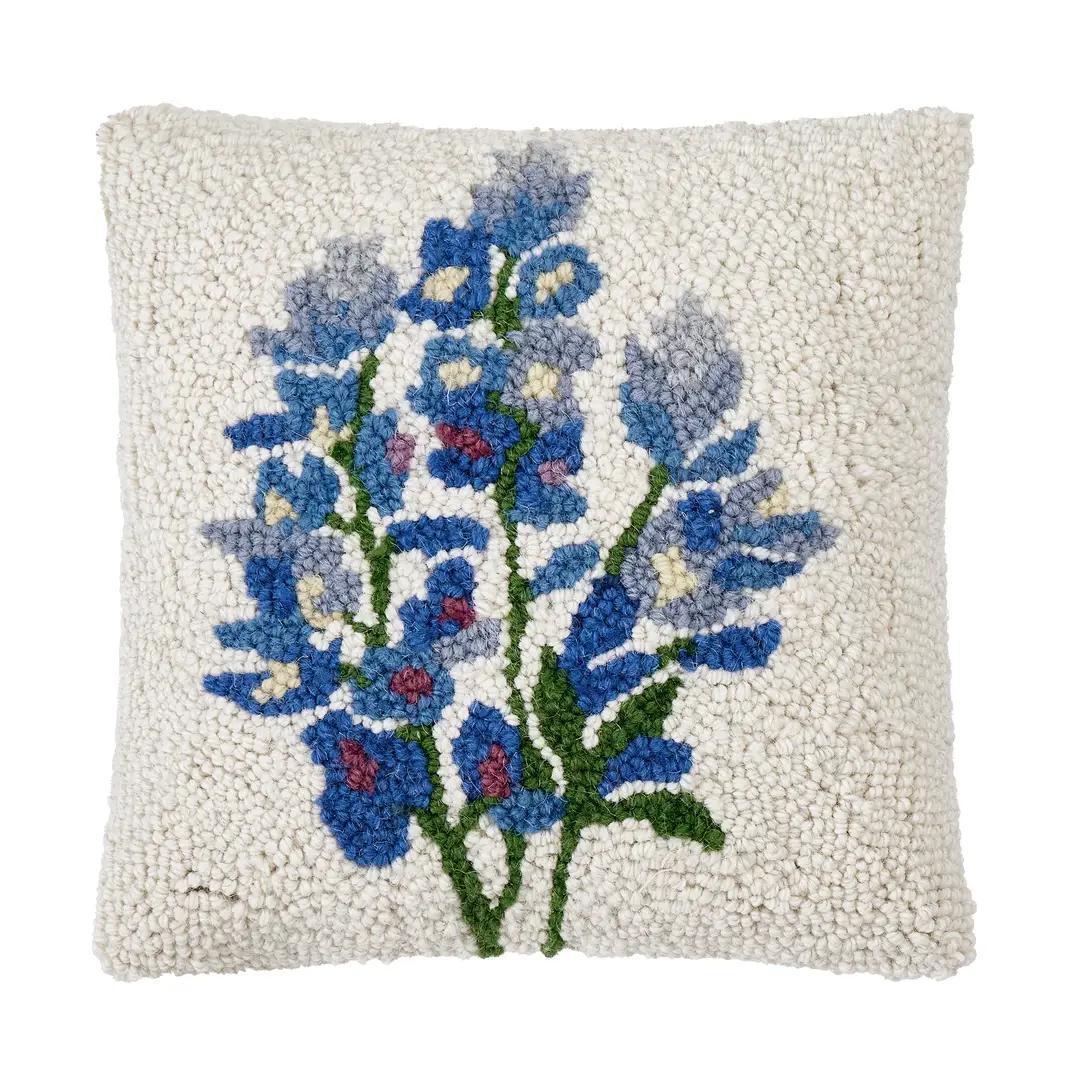 Bluebonnet Hook Pillow
