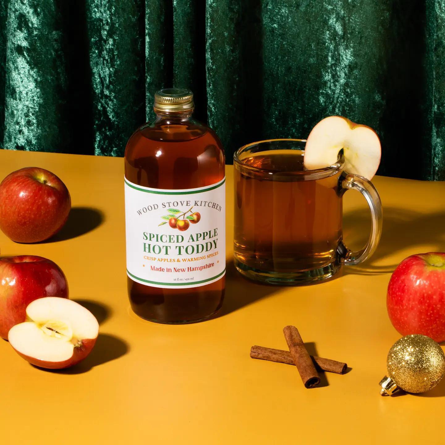 Spiced Apple Hot Toddy, 16 Fl oz - Cocktail Mixer and Mocktail