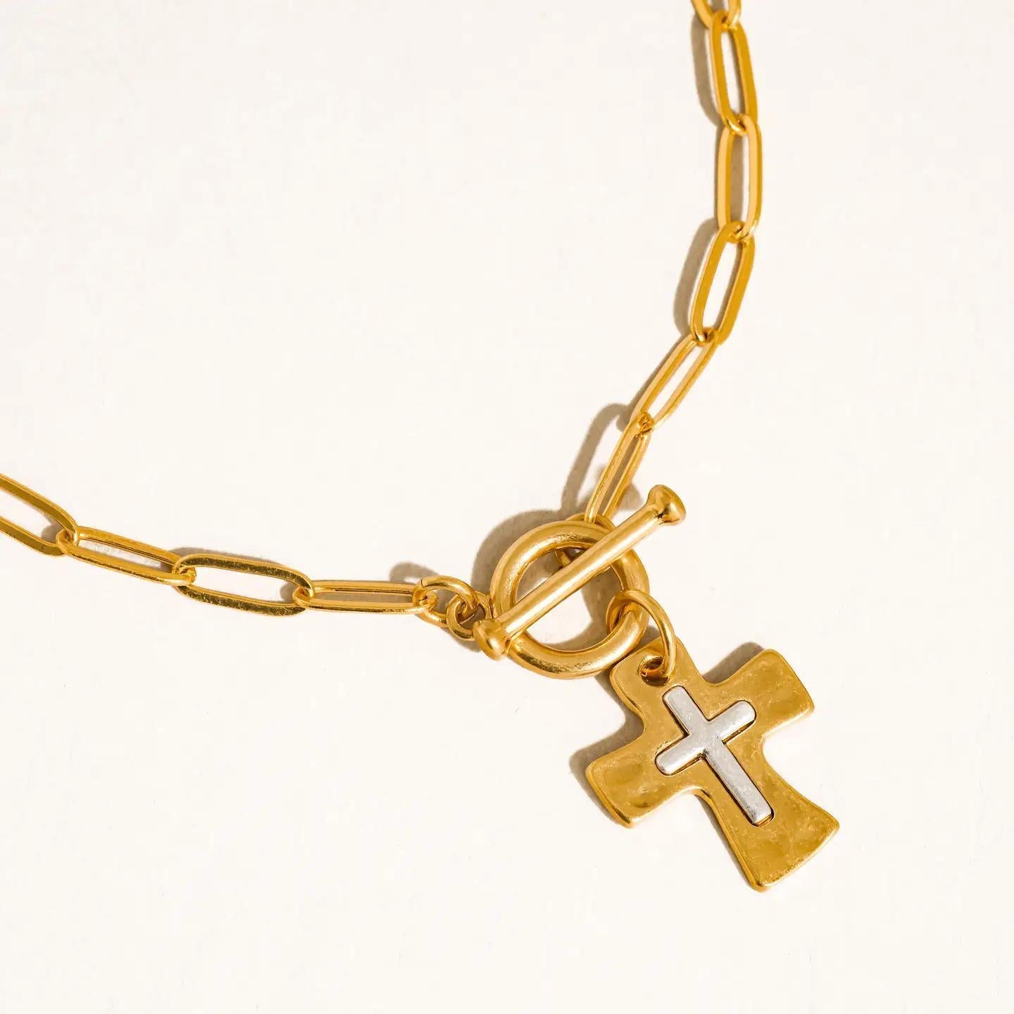 Royale 18K Gold Vintage Cross Small Chain Necklace
