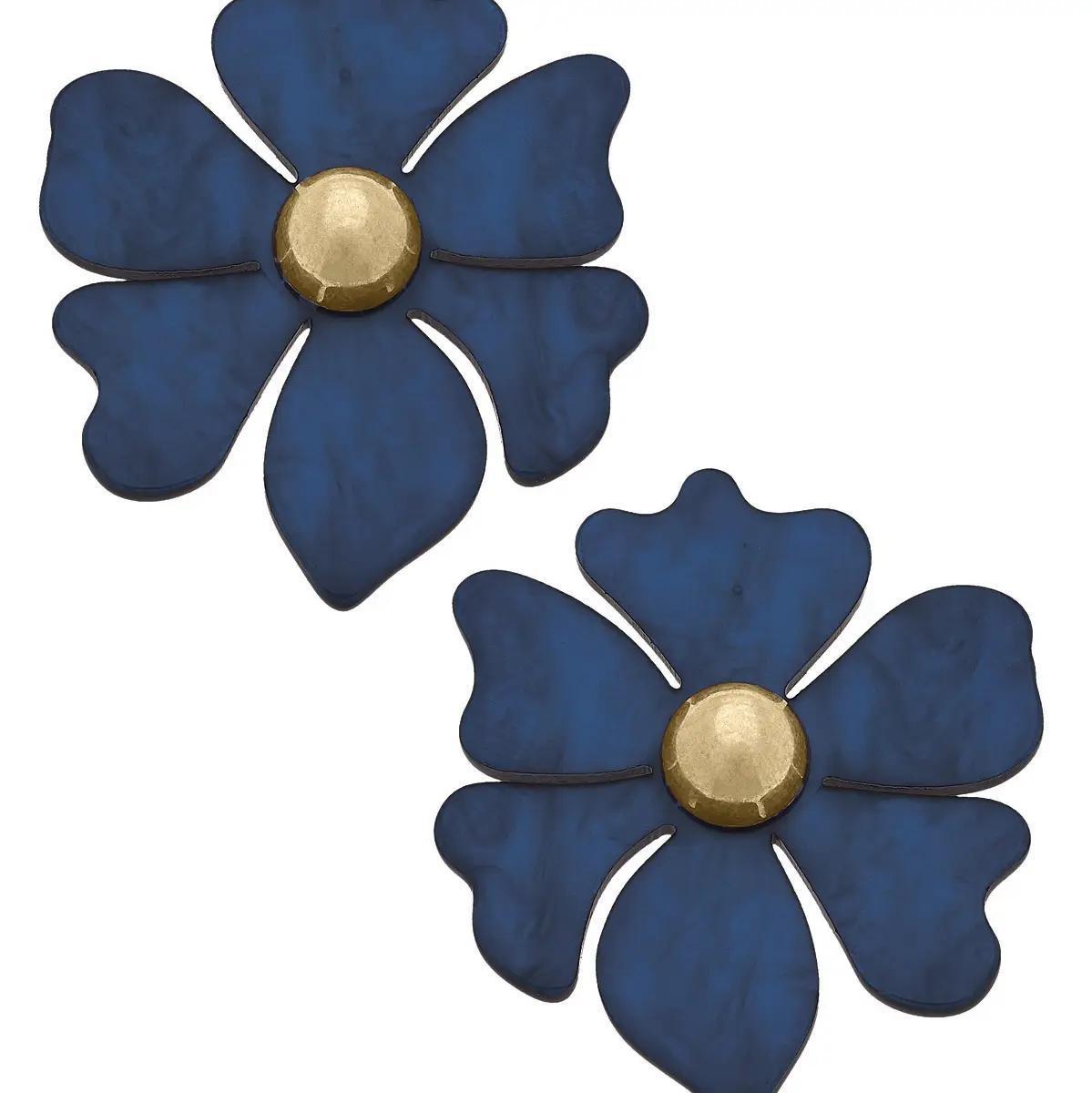 Sophie Marbled Resin Flower Stud Earrings