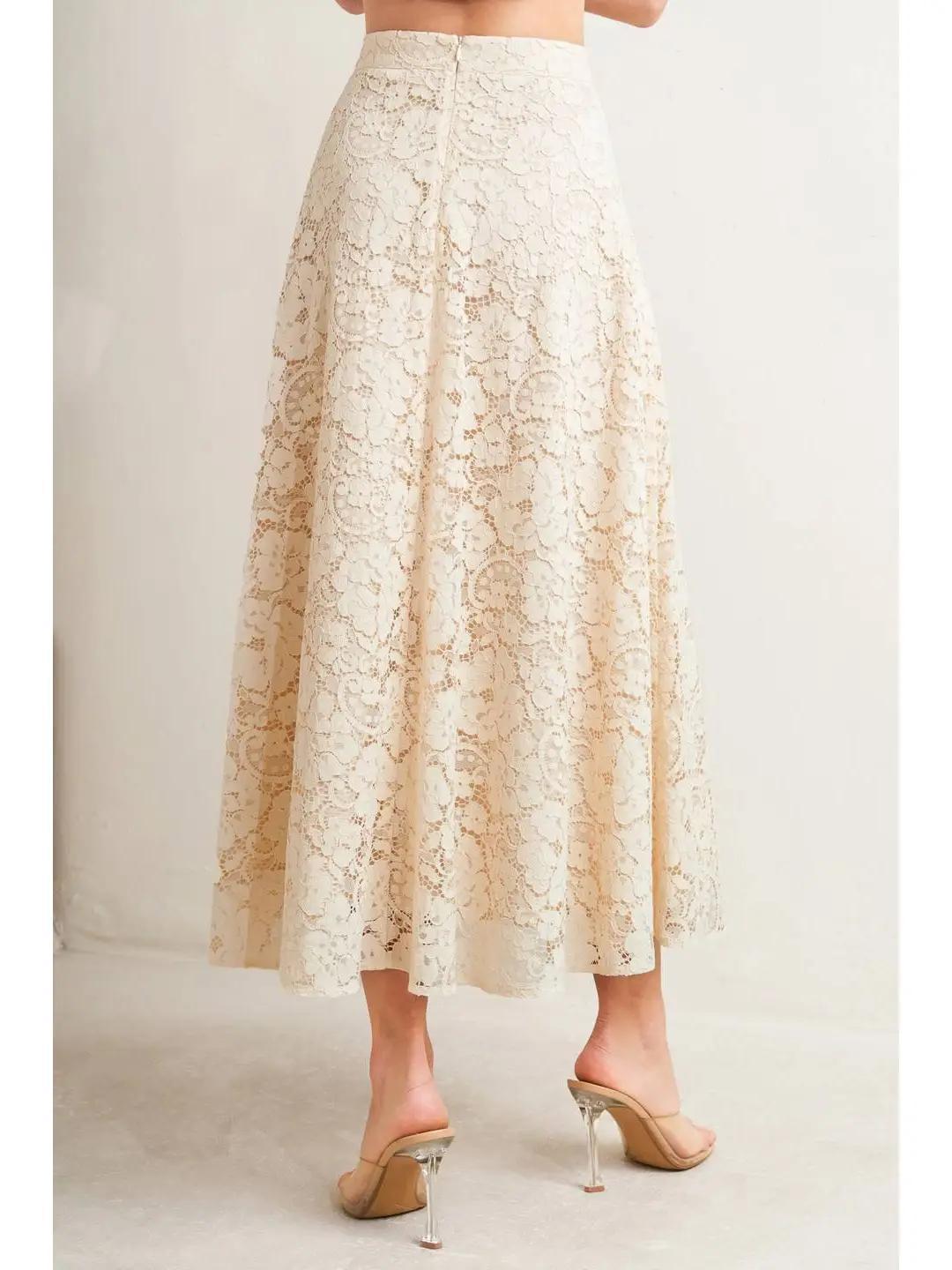 A Woven Lace Circle Midi Skirt