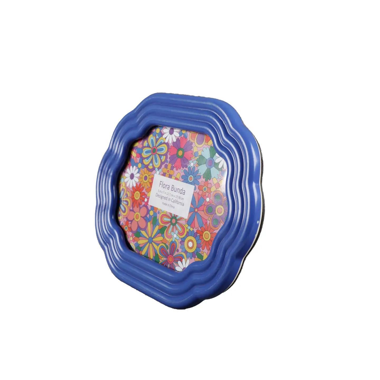 Horizontal Oval Wave Frame