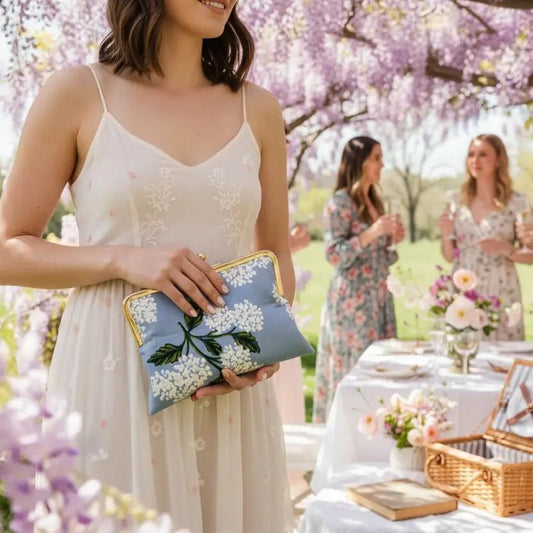 Hydrangea in Blue - Everyday Clutch
